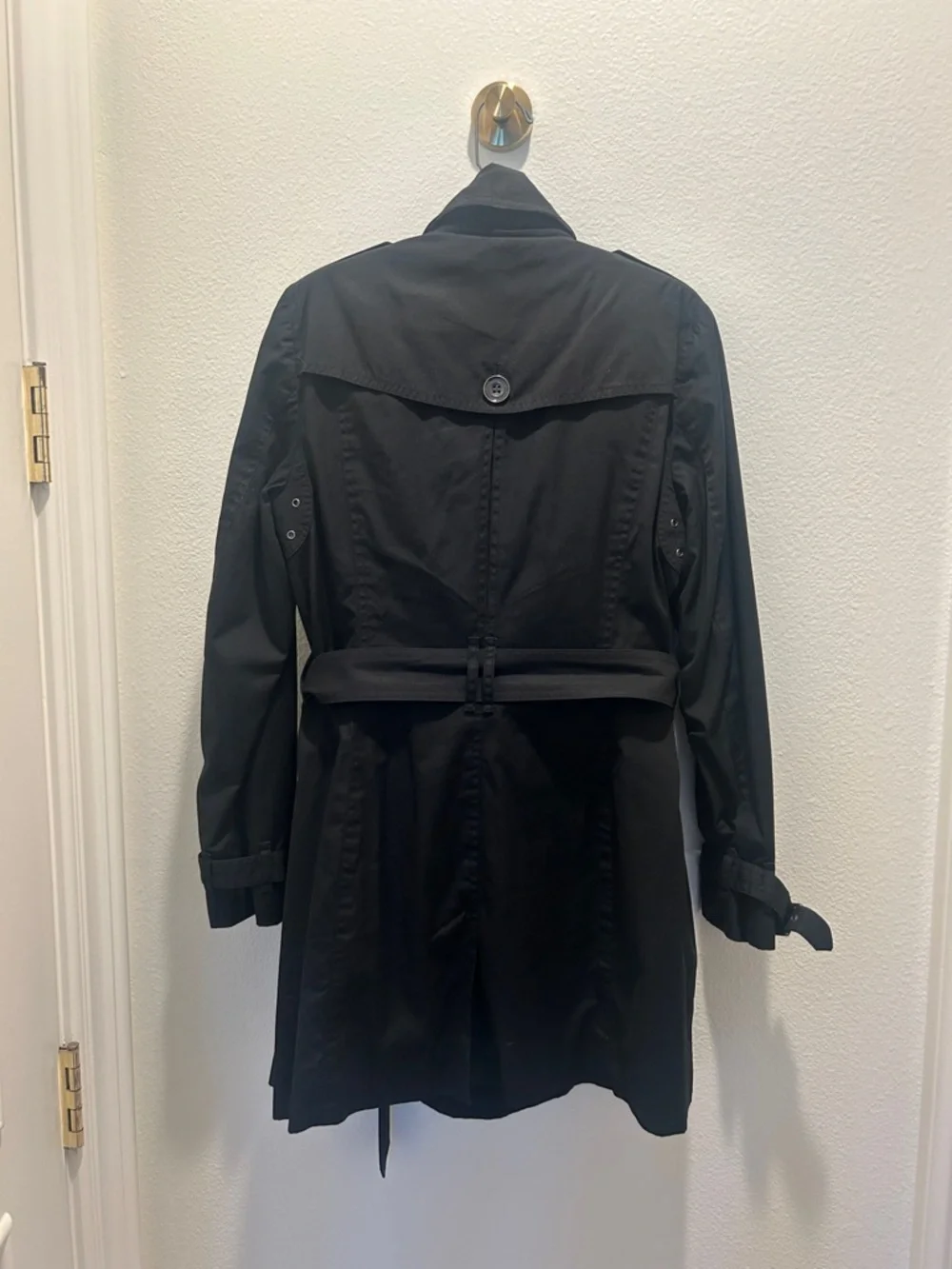 Burberry Black Trench Coat with Signature Check Lining USA size 6 - Picture 3 of 10
